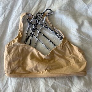 lululemon sports bra